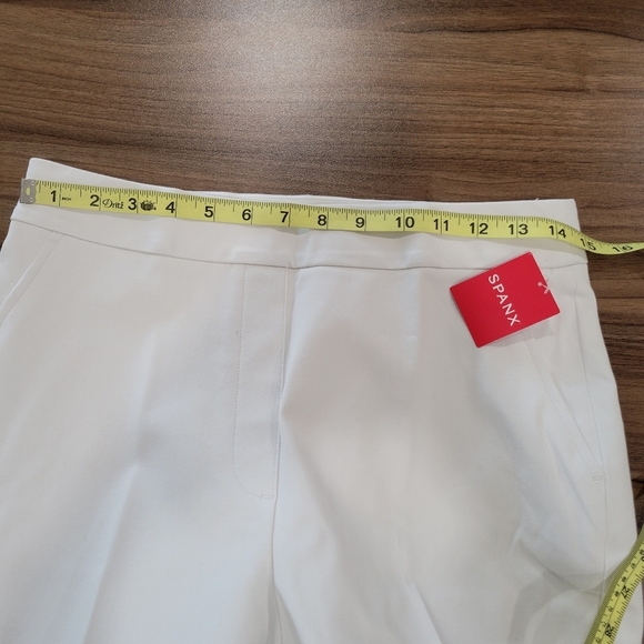 SPANX Silver Lining Polished Kick Flare Pants Classic White Size M - Picture 4 of 10